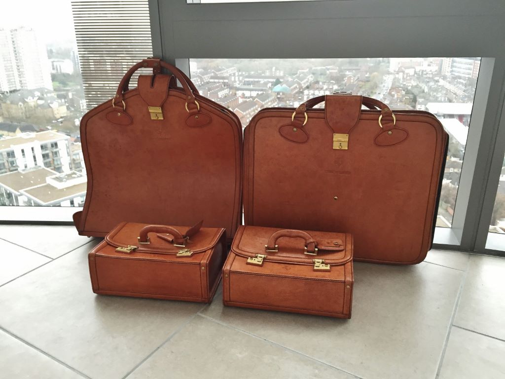 ferrari leather luggage