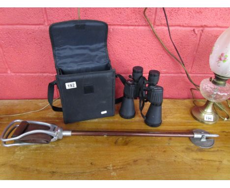 Shooting stick & set of binoculars