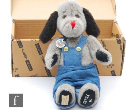 A Dean's Rag Book 50 Years of Sooty Sweep puppy, limited edition 174 of 2000, with swing tag certificate, boxed. 