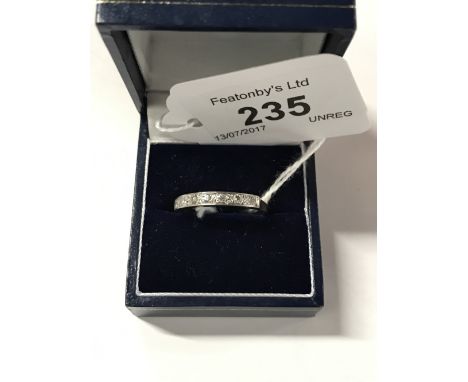 18 CT GOLD & DIAMOND 1/2 ETERNITY RING