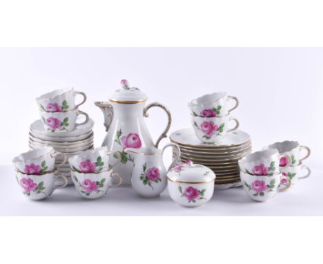 Kaffeservice Meissen39-tlg., für 12 Personen, Dekor Rose, 12 Kuchenteller 18 cm, 12 Untertassen Ø 14Kaffeservice Meissen39-tl