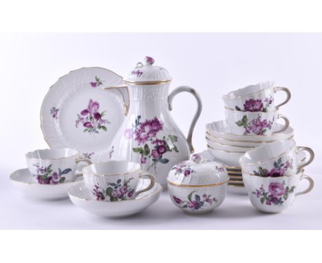 Kaffeeservice Meissen6 Personen, 20-tlg., polychrome Blumenmalerei, goldstaffiert, Neubrandenstein, 6 Tassen, 6 Untertassen, 