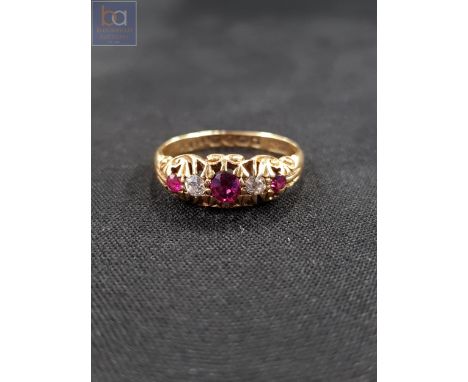 ANTIQUE 18 CARAT GOLD RUBY &amp; DIAMOND RING MADE CHESTER 1917 