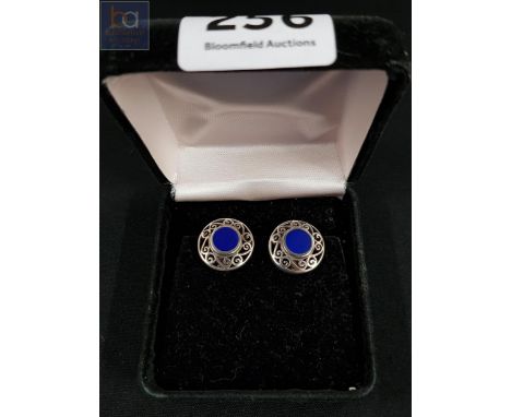 PAIR OF SILVER AND BLUE LAPIS CELTIC STYLE EARRINGS 