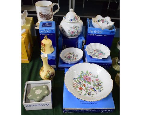 A Collection of Boxed Aynsley Pembroke Pattern Ceramics, Orchard Gold Bell and Vase, Wedgwood Green Jasperware Trinket Box et