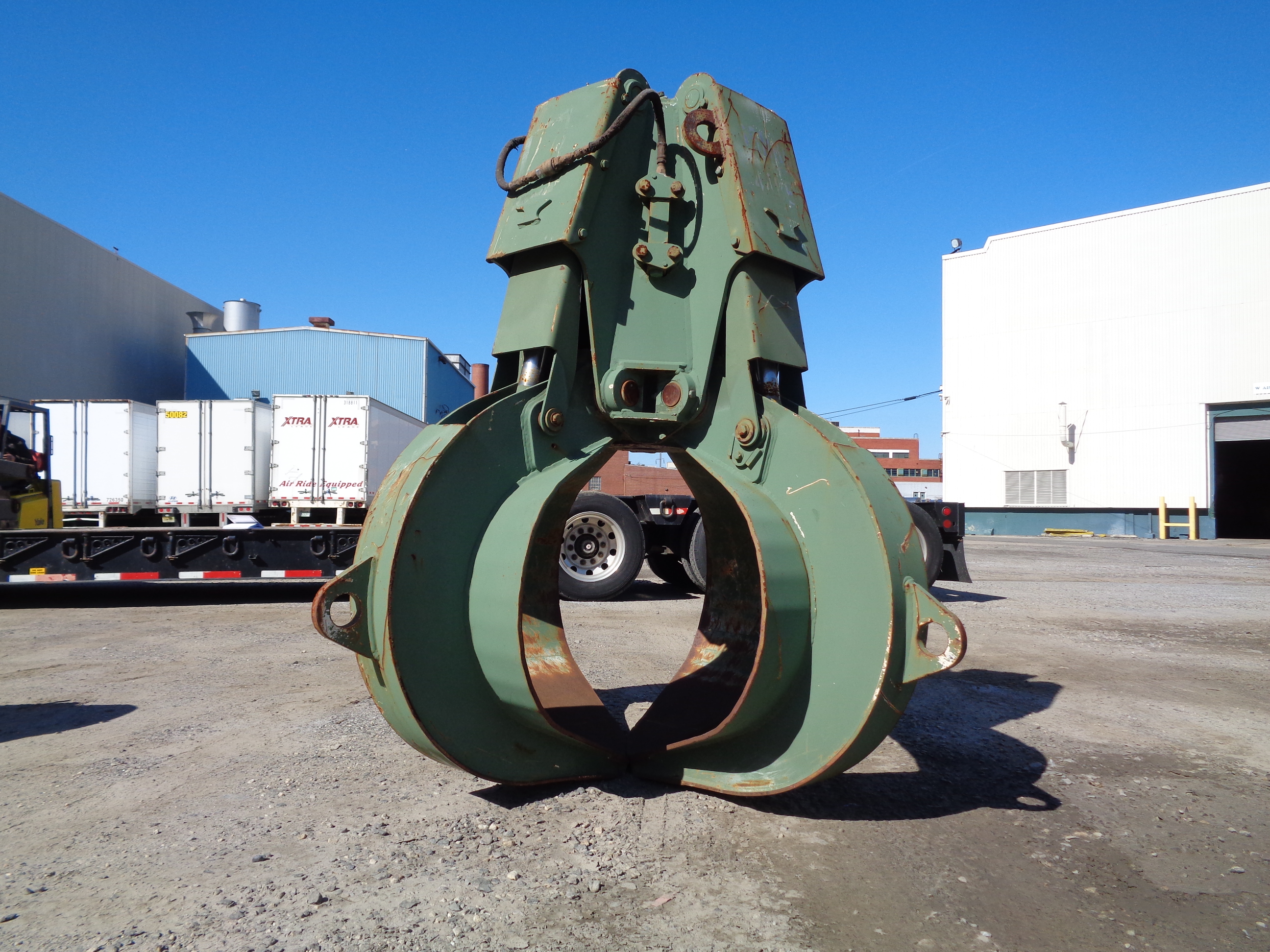 Hydraulic Claw Attachment (A)