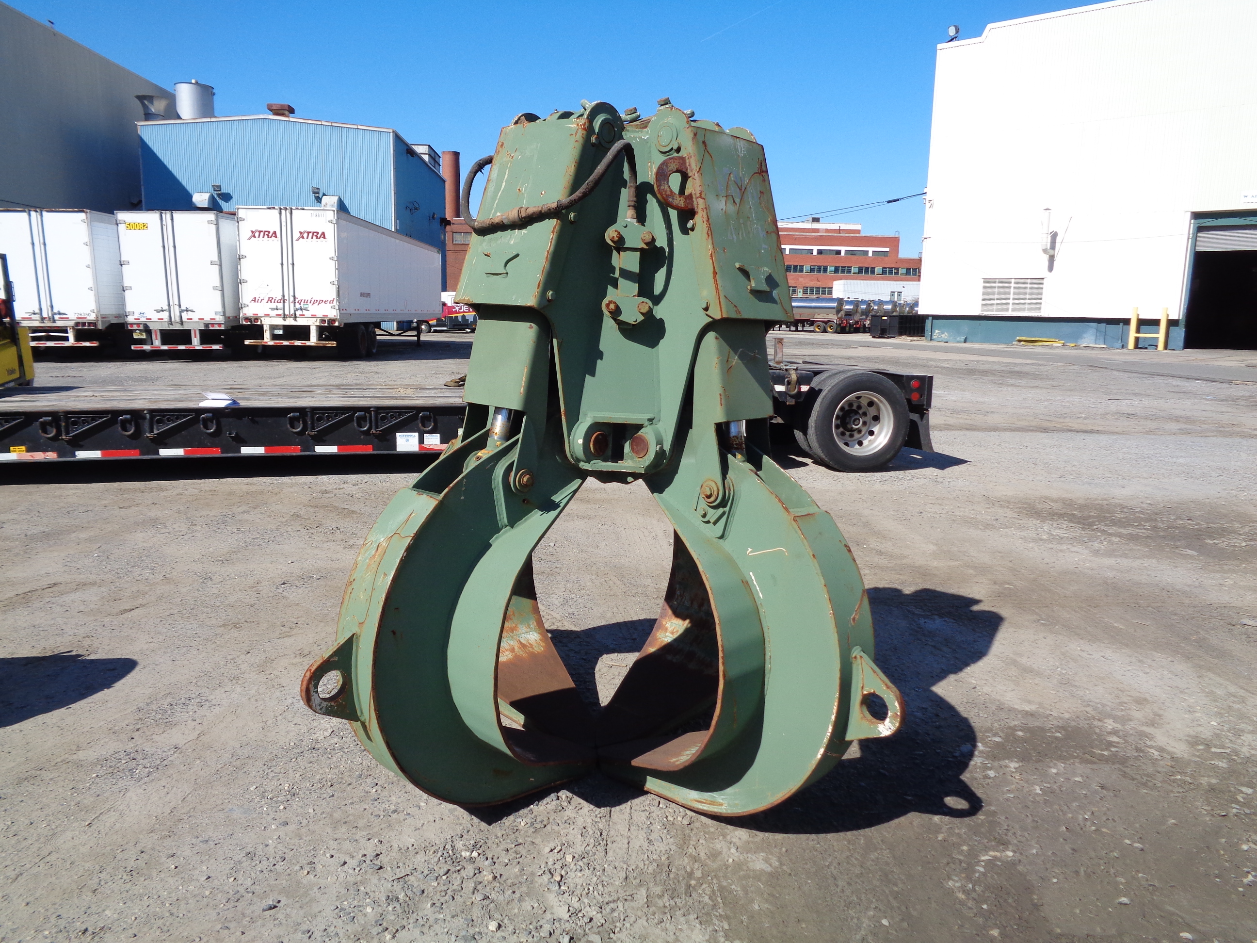 Hydraulic Claw Attachment (A)