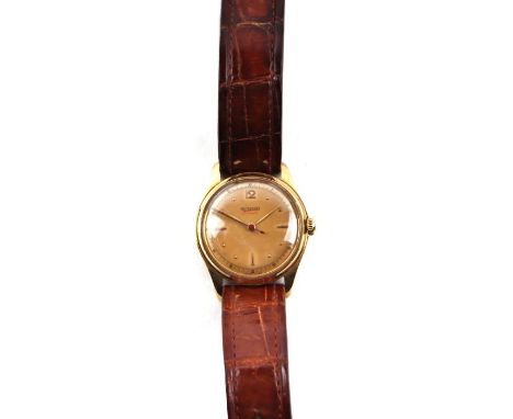 A Richard automatic Gentleman's 18ct gold wristwatch, the champagne dial with baton and Arabic numerals, dagger hands and cen