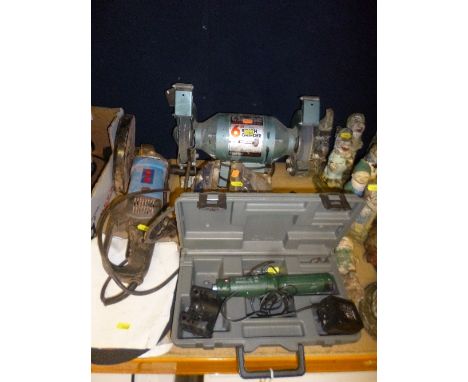 A CLARKE 6' DOUBLE BENCH GRINDER, Clarke disc cutter, vice and a small Bosch screwdriver (4)