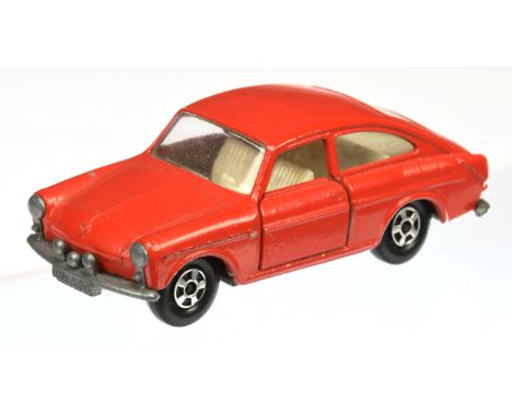 Matchbox Superfast 67a Volkswagen 1600TL transitional Issue - brick red body, clear windows held by pressed rivet, ivory inte