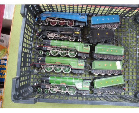 Five 'OO' Gauge/4mm Unboxed 2 Rail Steam Tenders Locomotives, a Wrenn Class A4 4-6-2 'Sir Nigel Gresley' L.N.E.R blue R/No 44