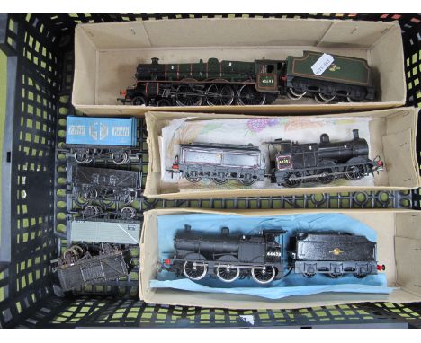 Three 'OO' Gauge/4mm Unboxed Steam Tender Locomotives, u/t a Mainline Class 6p 4-6-0 BR green R/No 45698, good. a Bachmann 0-