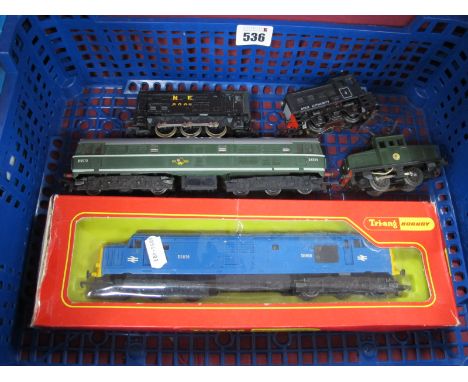 Four 'OO' Gauge/4mm Unboxed Diesel Locomotives, a Triang Class 31 BR green R/No D5572, Triang Class 37 BR blue R/No D6830 (bo