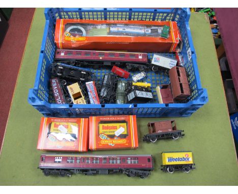 A Collection of "OO" Gauge Model Railway Rolling Stock Items, to include Hornby 'Bolsover' open goods wagon, Mainline 'Englan