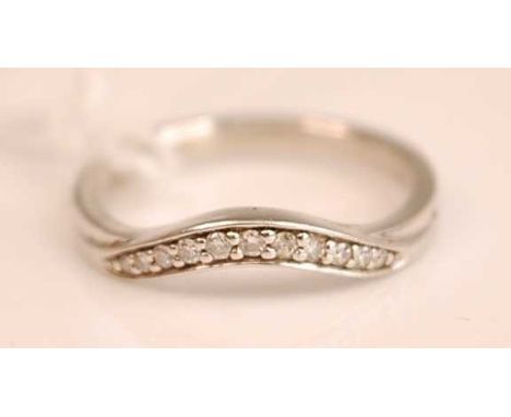 A modern 9ct gold and diamond wishbone ring, total diamond weight stated as 0.1ct, 2.4g, size L/M