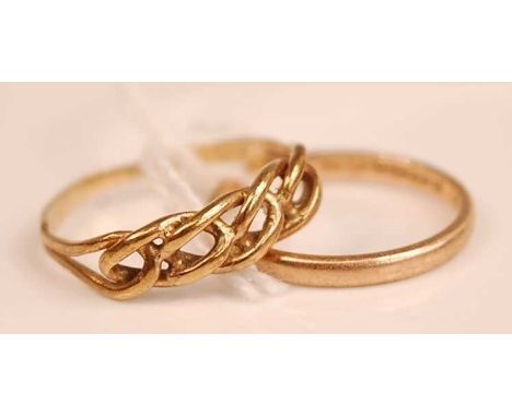 A 9ct gold wedding band, size K/L together with one other 9ct gold Celtic type ring, gross weight 3g (2)