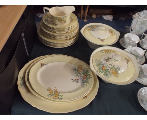 A Collection of Midwinter Bird Pattered Dinnerwares to Include Oval Meat Plates, Six Dinner and Side Plates, Two Lidded Turee