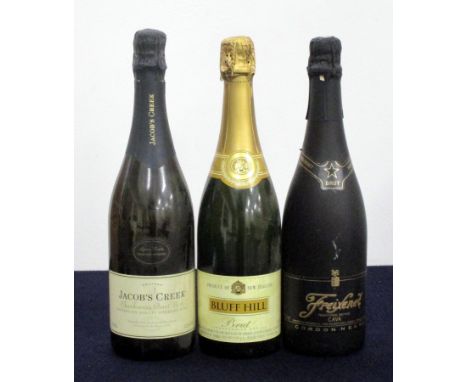 1 bt Jacob's Creek Chardonnay Pinot Noir Special Cuvée Selected Reserve Sparkling Wine NV sl bs 1 bt Bluff Hill Brut Sparklin