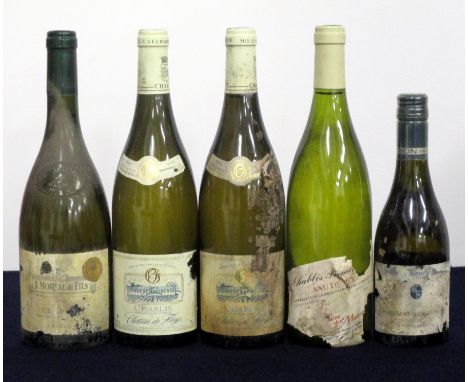 1 bt Chablis 2000 J Moreau &amp; Fils ts, bs/sl cdl 2 bts Chablis 2009 Ch. De Fleys hf, hf/i.n 1 bt Chablis 1er Cru Vau de Ve