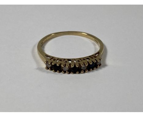 A 9CT GOLD SAPPHIRE &amp; CZ 'I LOVE YOU' RING, WEIGHT 1.5G 