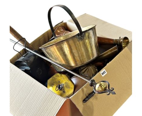 A miscellaneous collection of brass and copper ware, including a copper Typhon loudhailer  made in Malmo Sweden, copper measu