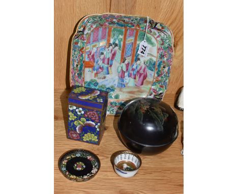 A GROUP OF JAPANESE AND CHINESE ITEMS comprising a cobalt blue cloisonne card box with an internal divider with floral and bu