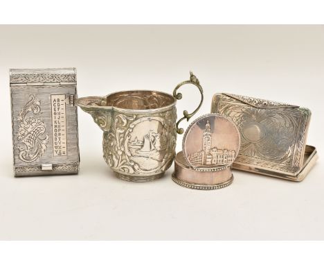 FOUR PIECES OF CONTINENTAL WHITE METAL ITEMS, to include a rectangular snuff box with foliate pattern, stamped to the inside 