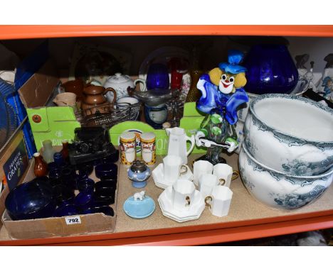 TWO BOXES AND LOOSE CERAMICS, to include a set of six Wedgwood octagonal coffee cups and saucers, seven chamber pots, a Muran