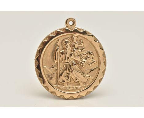 A 9CT GOLD ST CHRISTOPHER PENDANT, a circular form pendant, approximate width 26mm, hallmarked 9ct Birmingham, approximate gr