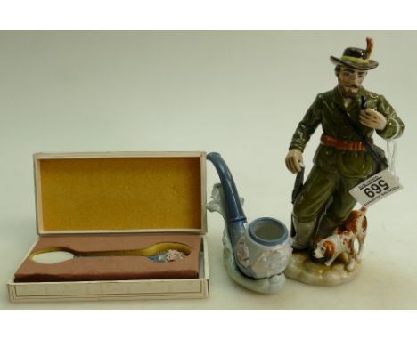 Unusual Lladro pipe &amp; stand, cased spoon &amp; good hand painted Spanish hunter figure 22cm: