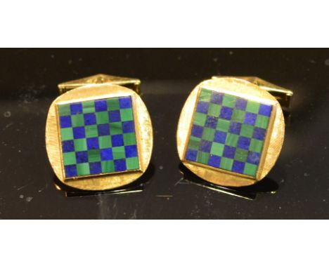 A Pair of 14ct. Yellow Gold Malachite and Lapis Lazuli Set Cufflinks in the form of chess boards