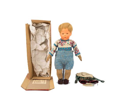 KÄTHE KRUSE Puppenjunge, 1930er Jahre Puppe I. blonde Perücke mit Faconschnitt, Gesichtsbemalung ohne Strahleniris, halbrunde