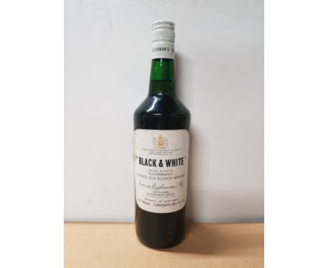 BLENDED MALT BLACK AND WHITE SPECIAL BLEND OF BUCHANANS CHOICE OLD SCOTCH WHISKY 70ø PROOF