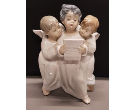 LLADRO FIGURE 4542 ANGELS GROUP