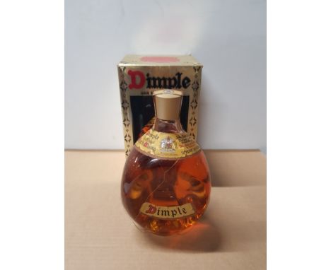 BOTTLE OF DIMPLE OLD BLENDED SCOTCH WHISKY IN ORIGINAL BOX