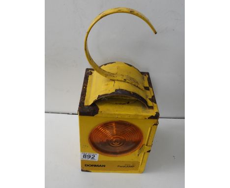 Vintage Road Lamp 