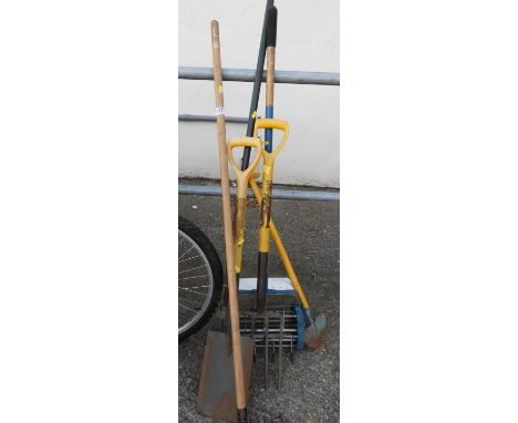 Garden Tools 
