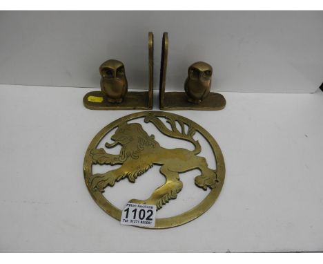 Brass Owl Bookends and Lion Plaque 