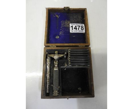 Wilkinson Sword Old Razor in Case 