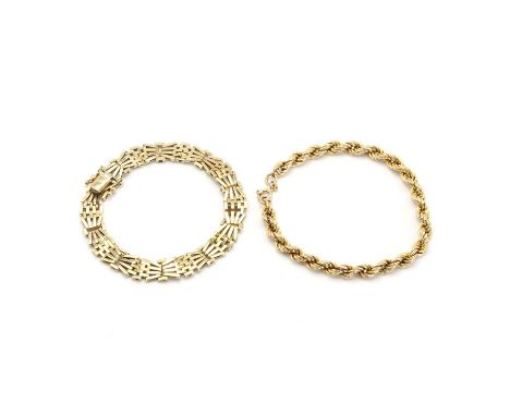 Two 9ct gold bracelets,to include a 9ct gold twisted rope style bracelet,190mm long, with bolt ring clasp, import hallmark Lo