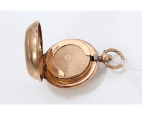 Gold (9ct) Sovereign case CONDITION REPORT Total gross weight approximately 16.8 grams. Good functioning condition, very slig