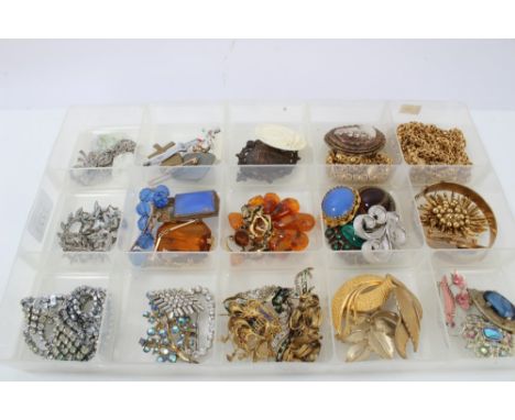 Collection of vintage brooches - including Trifari scroll brooch, cameo, marcasite jewellery, Trifari gilt necklace, vintage 