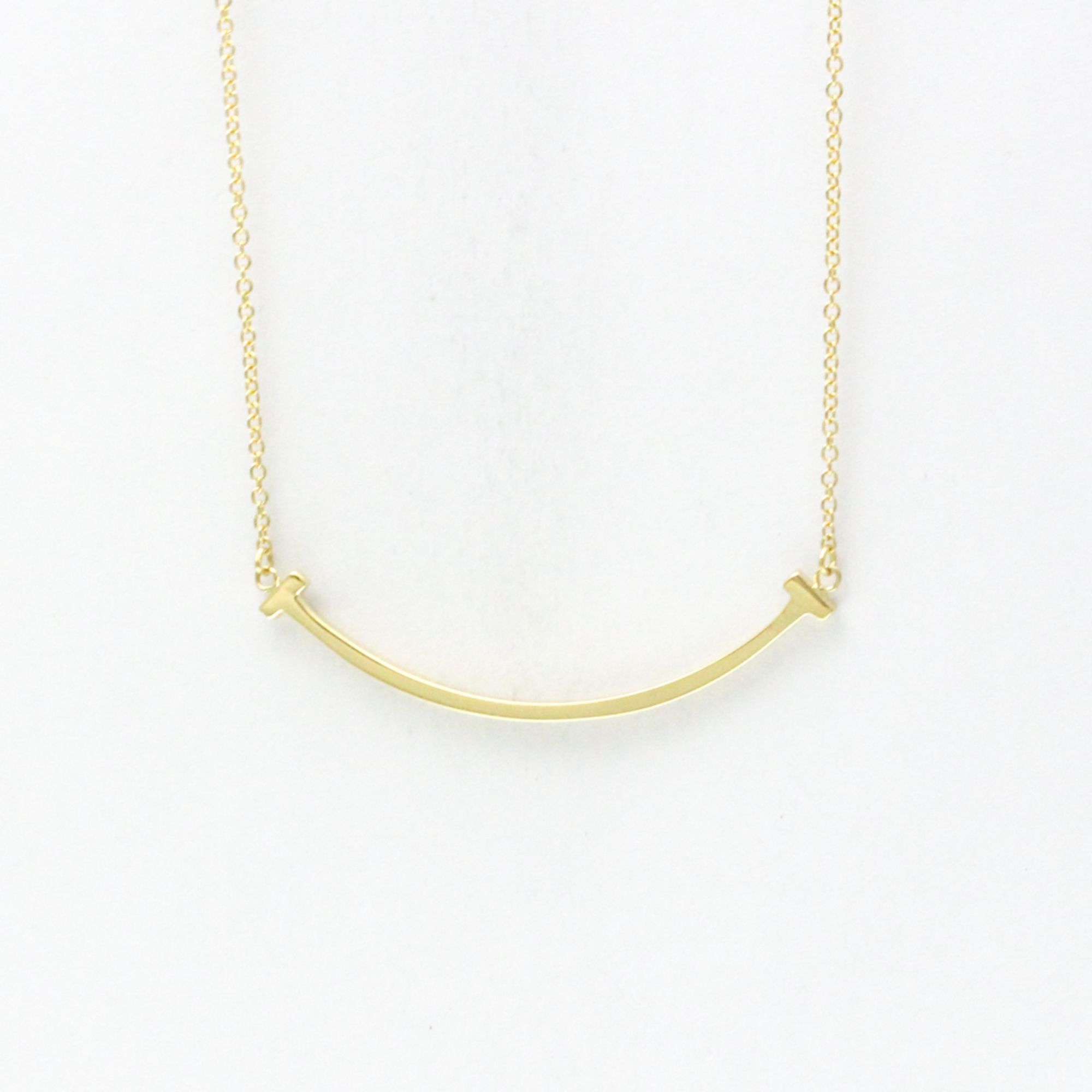 Tiffany Tiffany T Smile Small Necklace Yellow Gold (18K) No Stone Men,Women Fashion Pendant Necklace