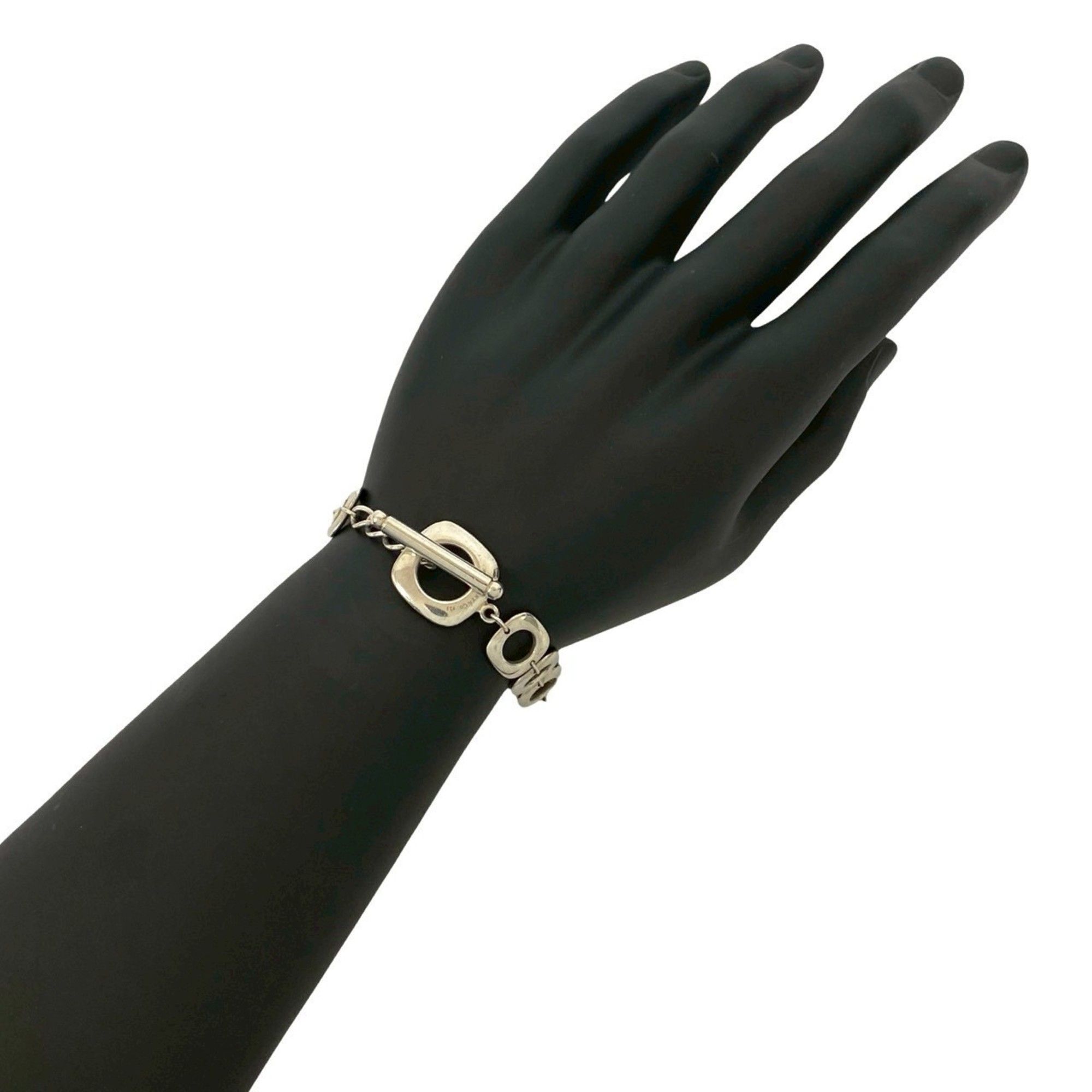 TIFFANY & Co. Tiffany Square Cushion Sterling Silver Bracelet Chain Bangle 22375