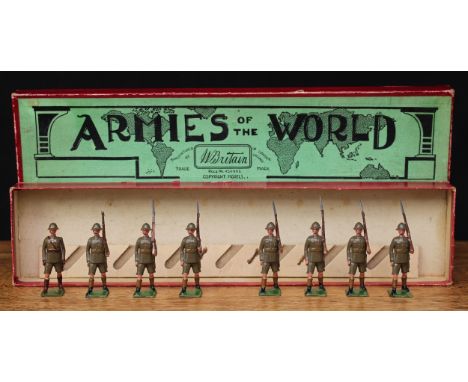 W Britain (Britains) Armies of the World No.1293 Durban Light Infantry, comprising marching empty handed officer and six figu