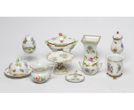 A COLLECTION OF HEREND "BUTTERFLY" PATTERN PORCELAIN, modern, including basket weave moulded sugar castor, oval box and cover