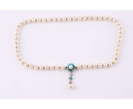 A single strand cultured pearl necklace, light cream, graduated from 6.5 to 7mm diameter, turquoise and pearl cluster clasp, 