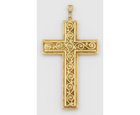KreuzanhängerGelbgold, gest. 585. Getreppte Kreuzform mit Volutenrelief. Gew. ca. 9,13 g.Cross shaped pendant in 14 k gold.