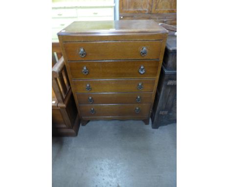 A Lebus oak chest of drawers