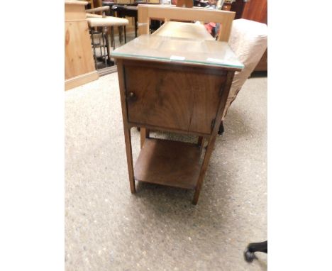 GEORGIAN MAHOGANY POT CUPBOARD WITH SINGLE DOOR WITH OPEN SHELF    